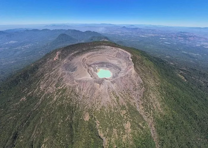 Volcanoes & Craters
